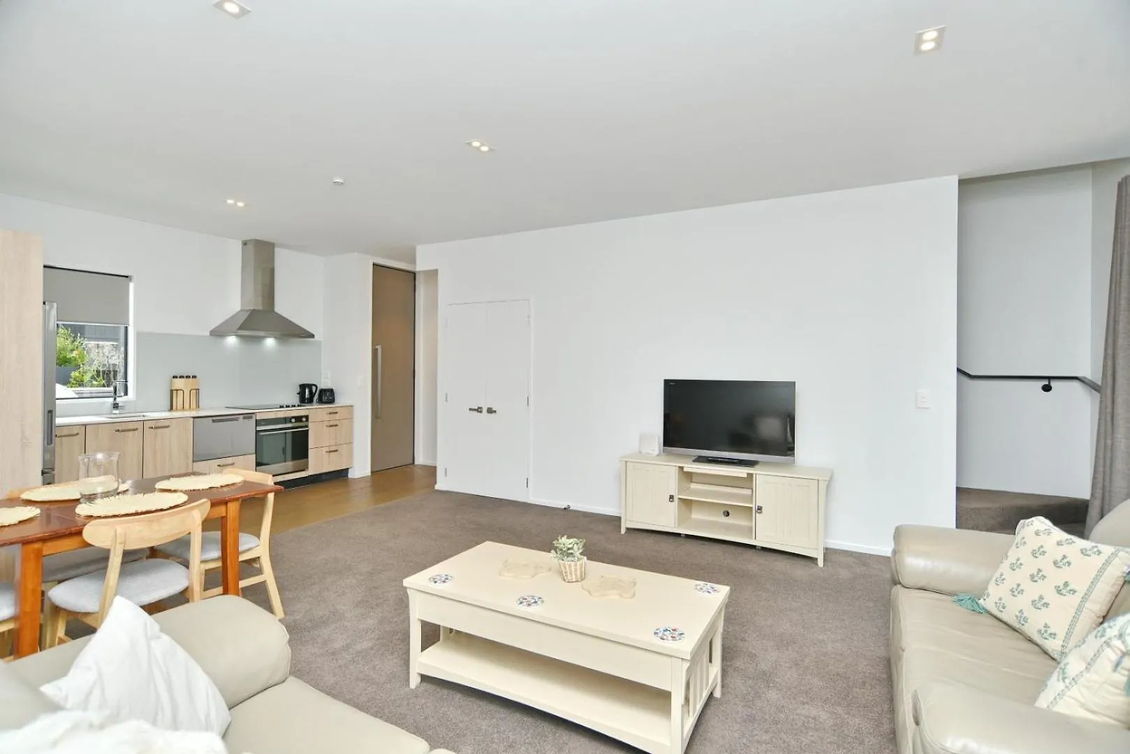 Salisbury Central - Christchurch Holiday Homes